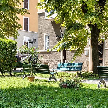 Walk To Navigli - Via Gola - 2 Bedrooms Apt 밀라노 외부 사진