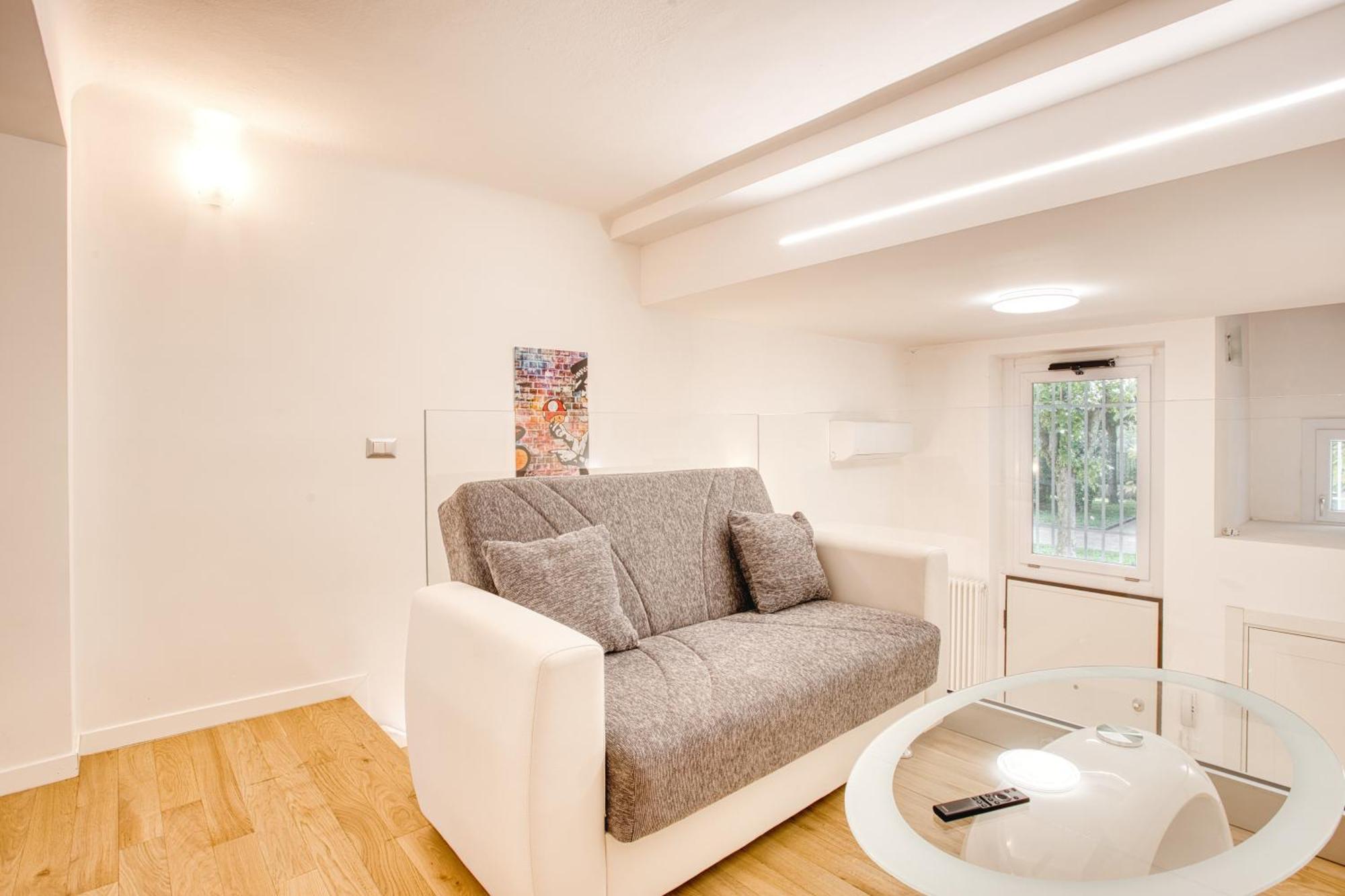 Walk To Navigli - Via Gola - 2 Bedrooms Apt 밀라노 외부 사진