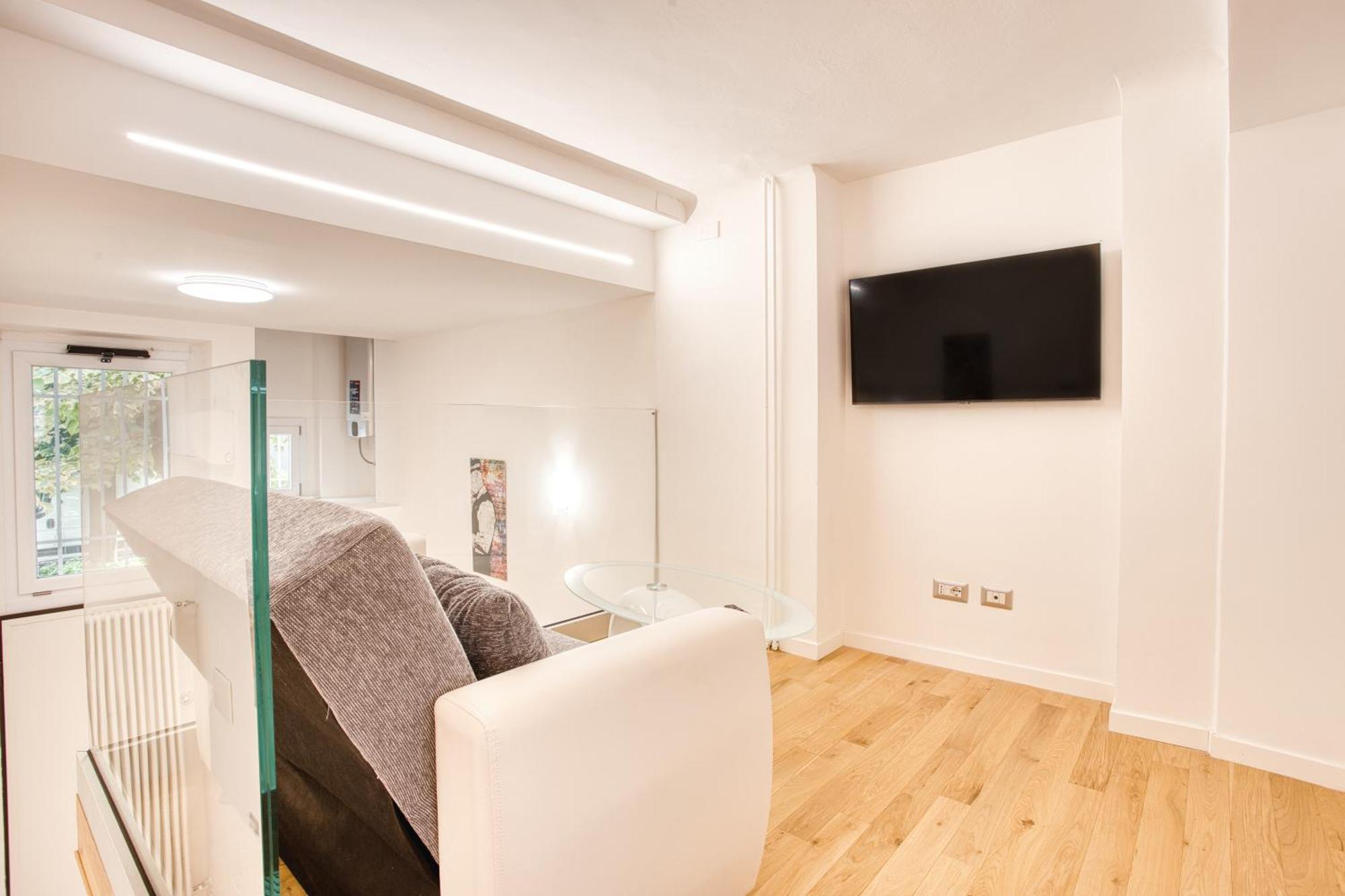 Walk To Navigli - Via Gola - 2 Bedrooms Apt 밀라노 외부 사진